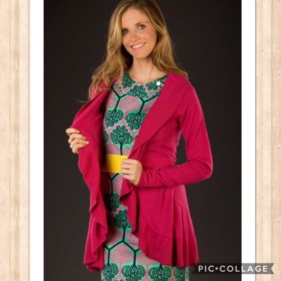 Boutique-Tracy Negoshian Nancy Fuchsia Cardigan - Picture 1 of 3